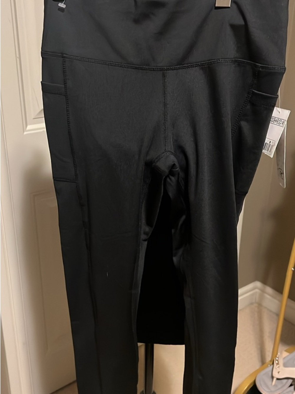 Beverly Hills Polo Club Black Supreme Comfort Leggings with Side Pockets